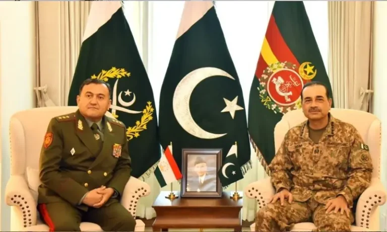Tajikistan Defence Minister Holds Vital Talks with COAS