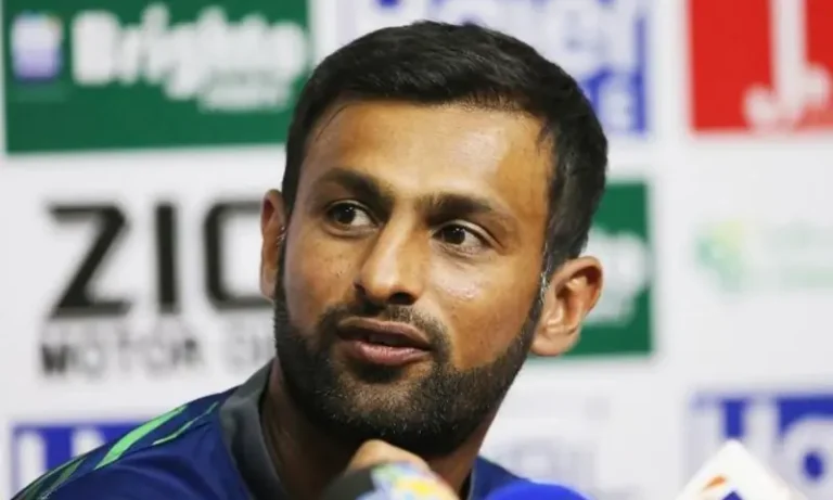 Shoaib Malik Announces Retirement from PSL